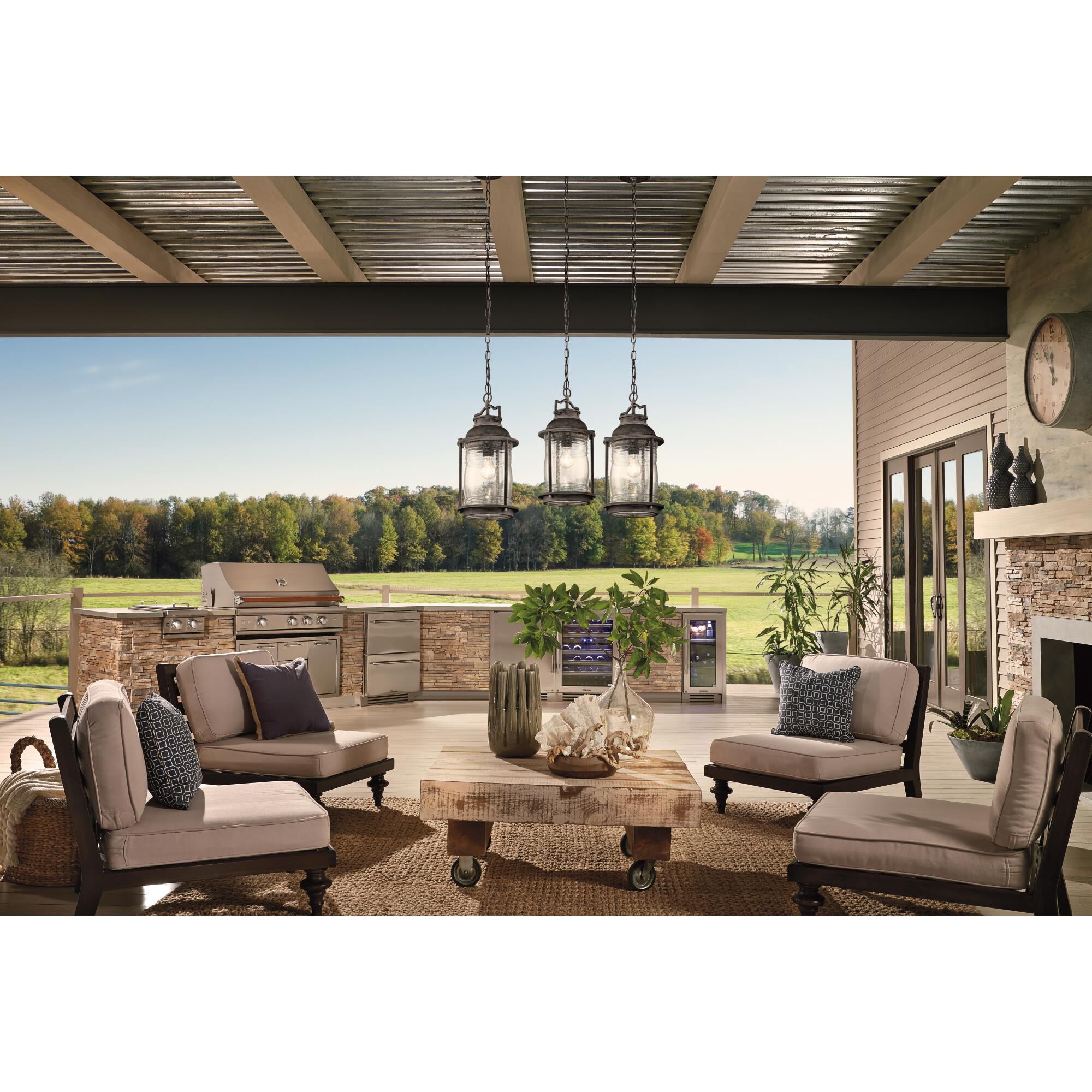 Shown in Weathered Zinc finish and Clear Seeded Ribbed glass